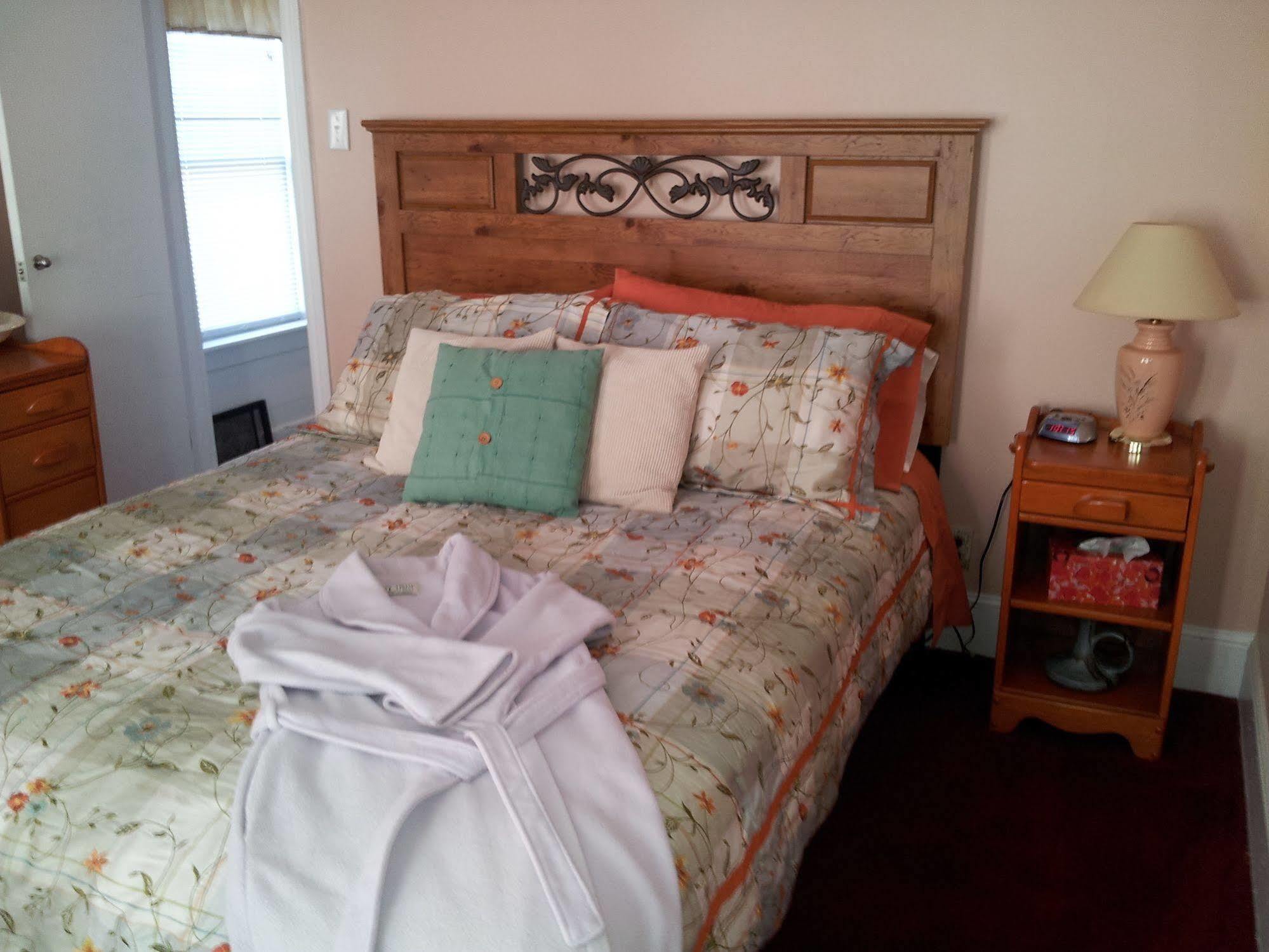 The Spaniards Room Heritage Home Spaniards Bay Εξωτερικό φωτογραφία